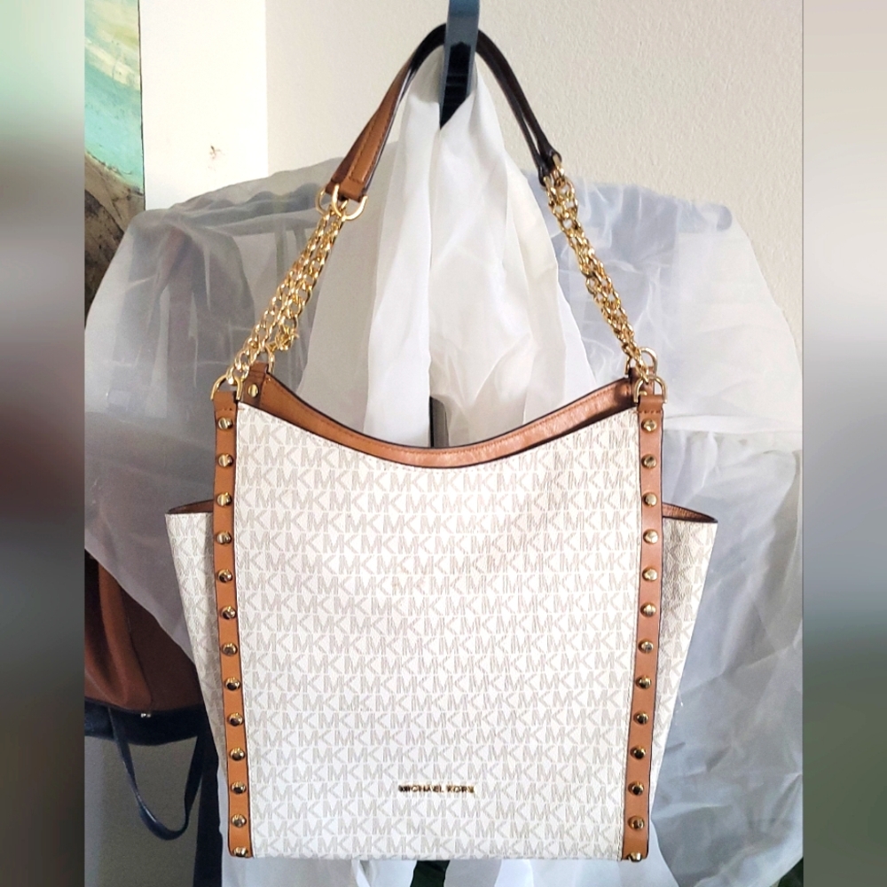 MICHAEL KORS Newbury Chain Leather Shoulder Tote Handbag‎